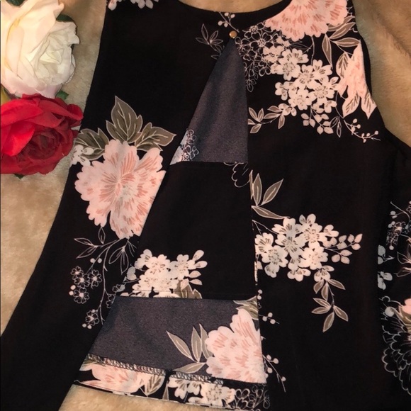 Dynamite sleeveless top - Picture 2 of 3